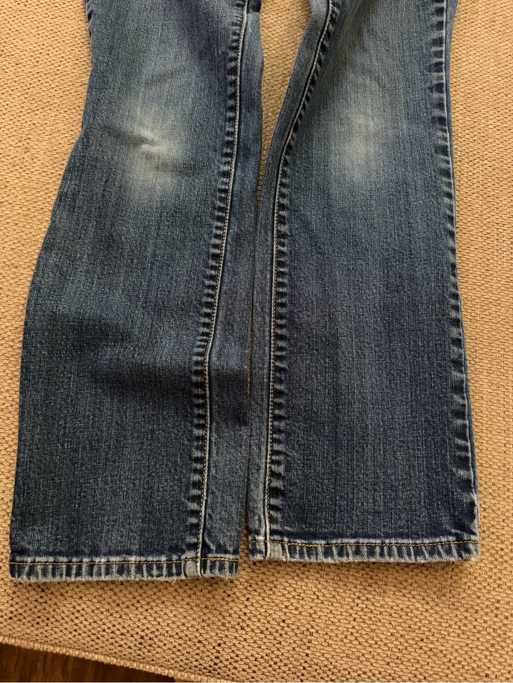 Levi's 505 Straight-Leg Women's Jeans in Denim Blue - Picture 7 of 7